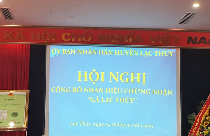 Hội nghị công bố nhãn hiệu chứng nhận Gà Lạc Thủy